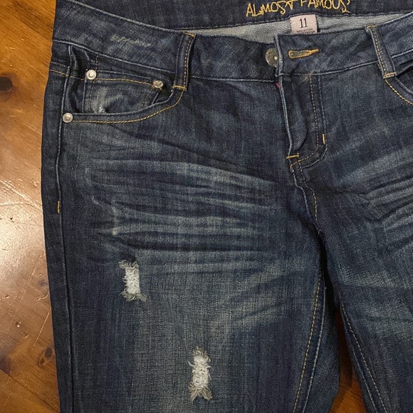 Almost Famous Women’s Jeans - Picture 4 of 11